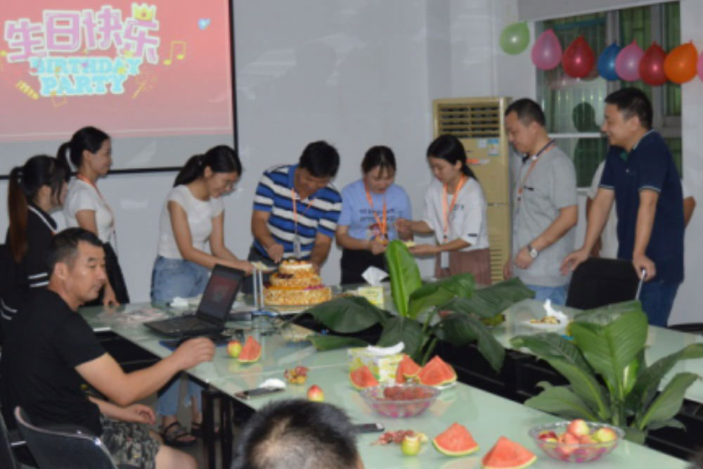 员工生日patty